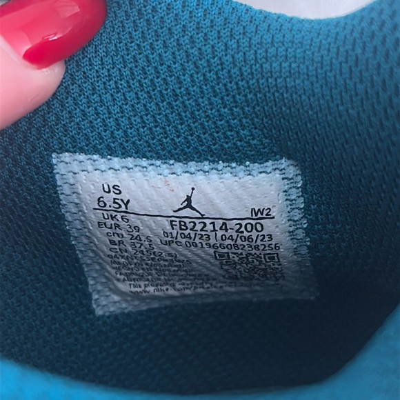 Never Worn. Nike Air Jordan 4 Retro Low Cacao Wow - Picture 5 of 5